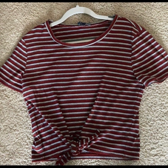 Red stripes crop top - Picture 1 of 2